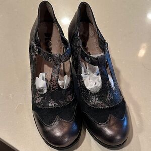 Chic Black and Bronze T-Strap Heels